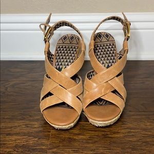 Jessica Simpson brown wedges